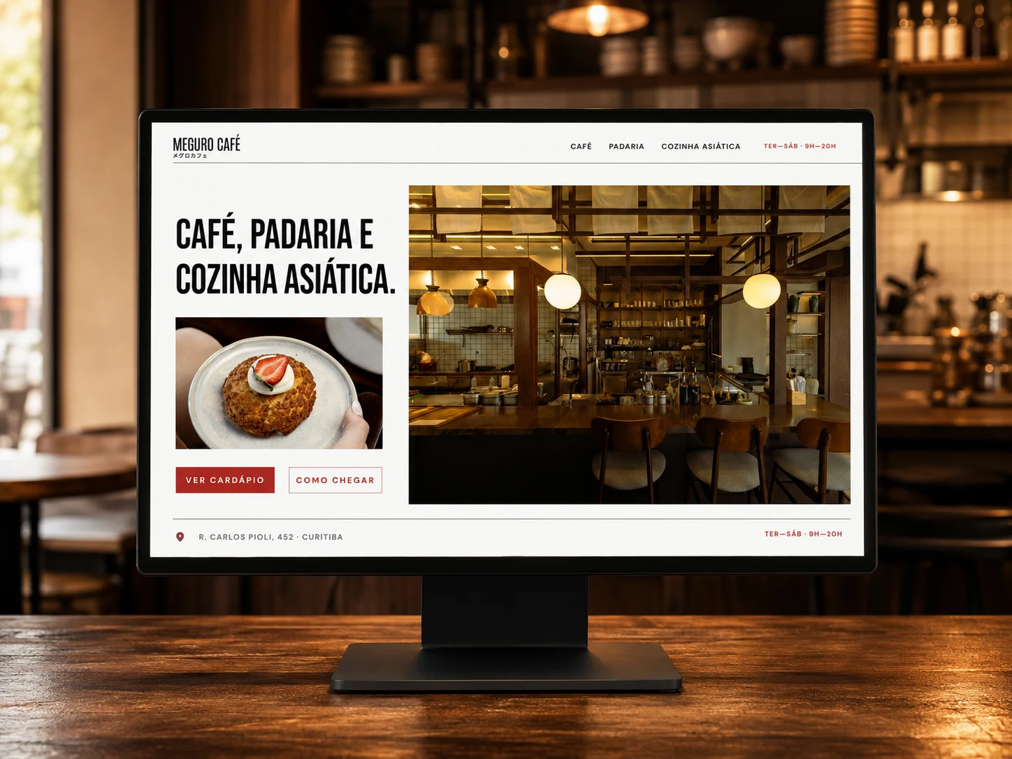 Projeto do site Meguro Café exibido em um monitor dentro de um café